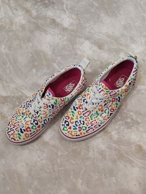 Vans White Sneakers with Multicolor Leopard Spots and Pink Insoles